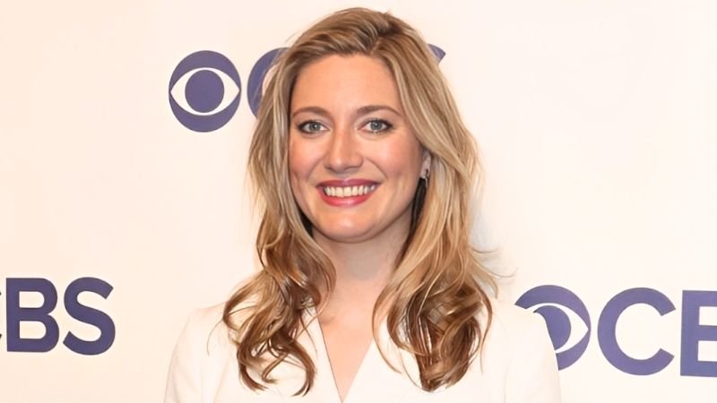 Zoe Perry